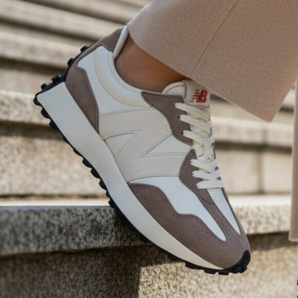 New Balance 327 Shoes - New Balance 327 '2025 Womens Casual Sneakers Shoes LEATHER White *various sizes*